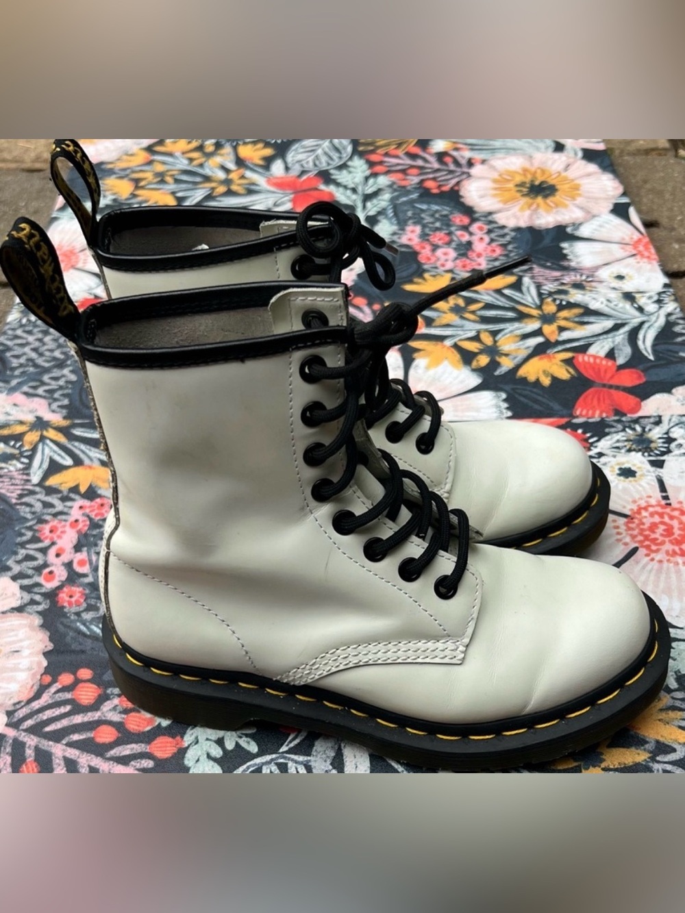 Doc Dr Martens White 11821 Boots 36/5